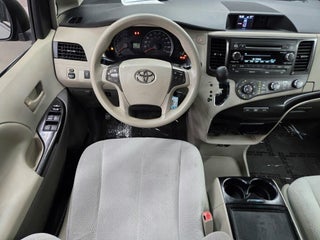 2012 Toyota Sienna thumbnail – Las Vegas, NV – 10