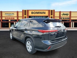 2022 Toyota Highlander thumbnail – Miami, FL – 4
