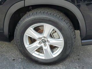 2022 Toyota Highlander thumbnail – Miami, FL – 5