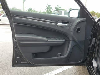 2021 Chrysler 300 thumbnail – Margate, FL – 17