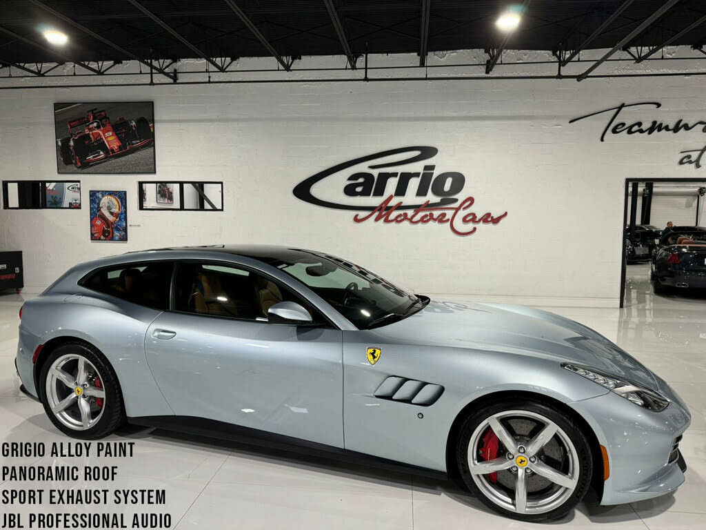 Ferrari GTC4Lusso T