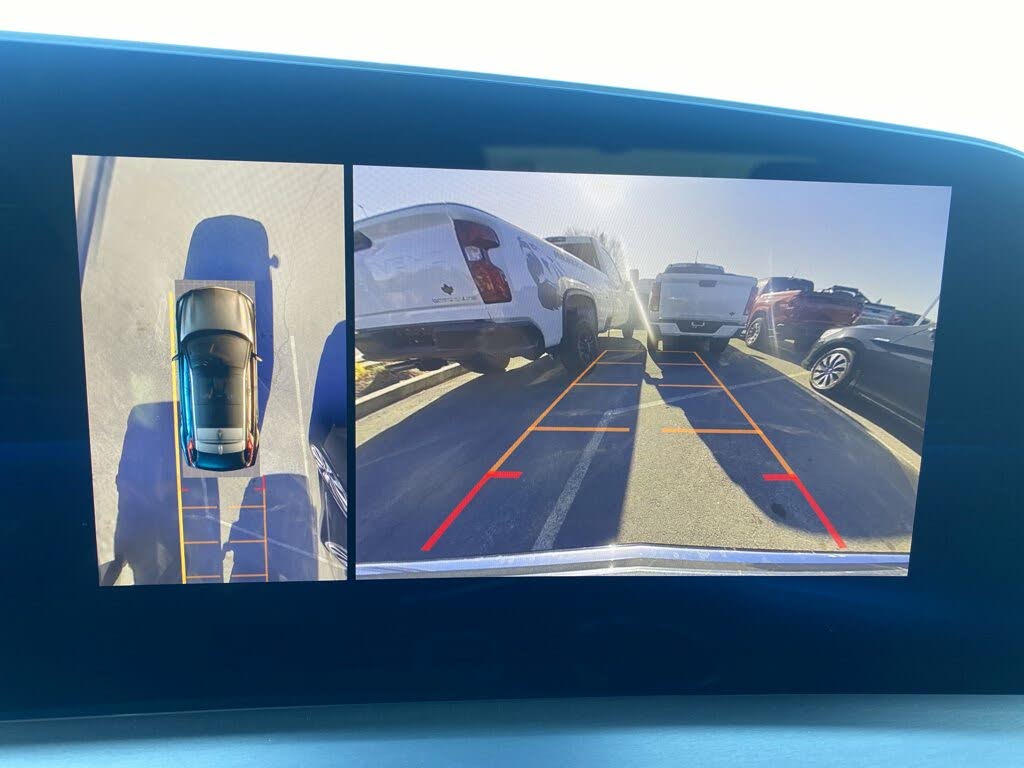 Image of 2023 Cadillac LYRIQ