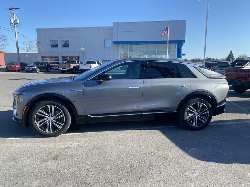 Image of 2023 Cadillac LYRIQ