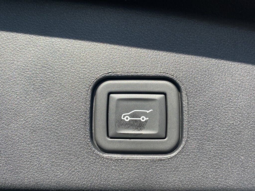 Image of 2023 Cadillac LYRIQ