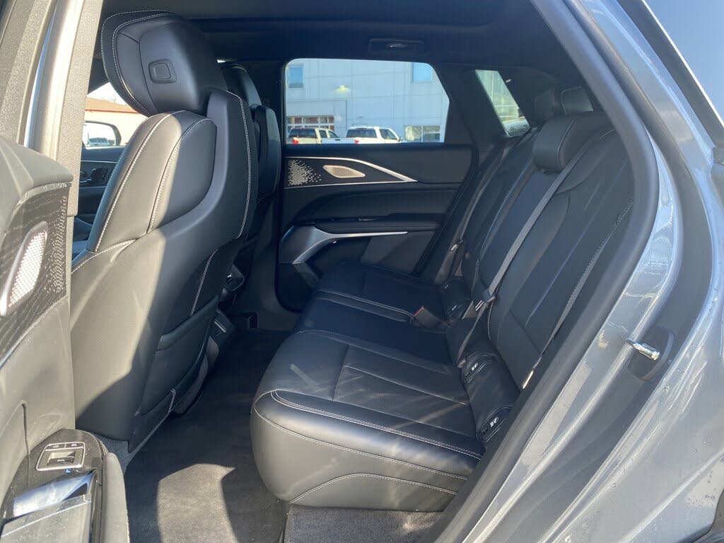 Image of 2023 Cadillac LYRIQ