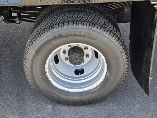 Ford F-350 Super Duty Chassis