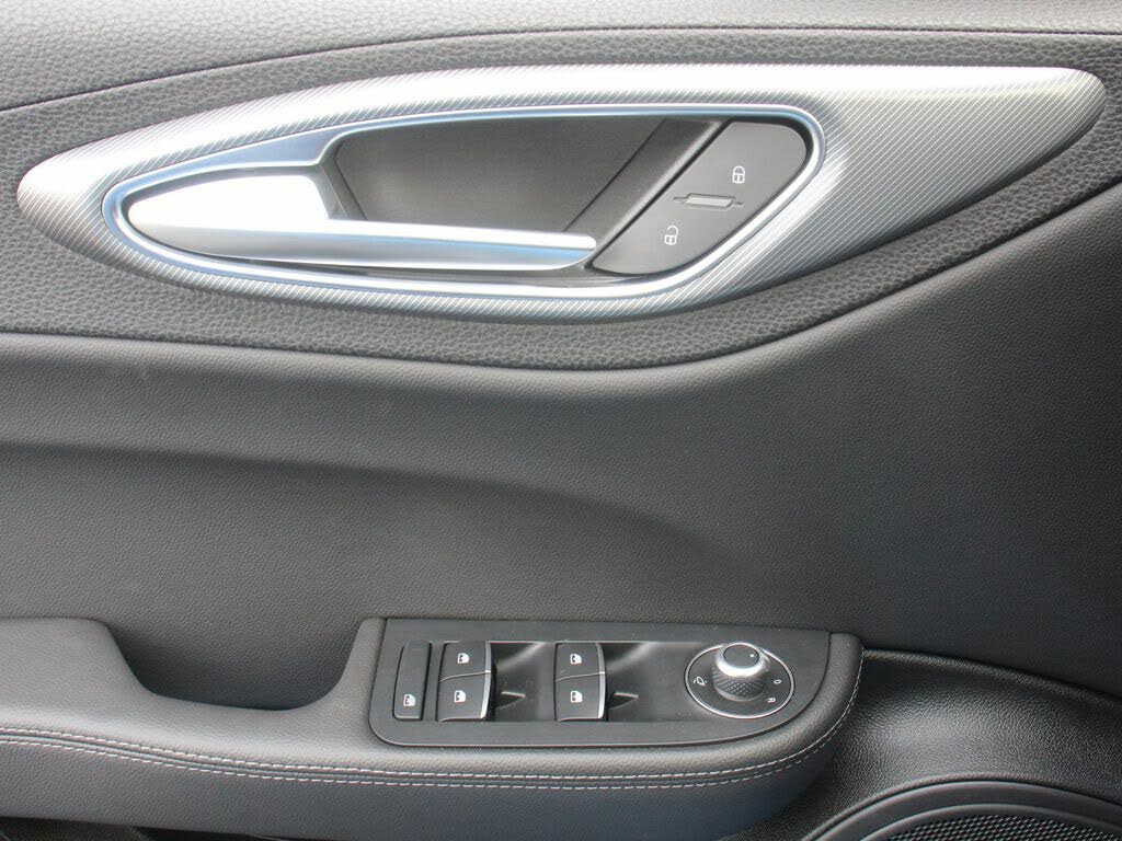 Image of 2024 Alfa Romeo Giulia