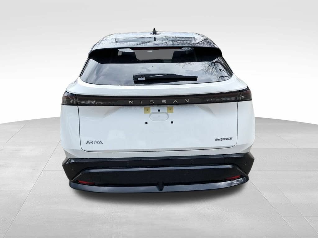 Image of 2025 Nissan Ariya