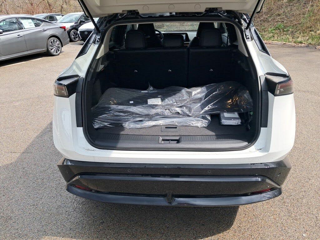 Image of 2025 Nissan Ariya