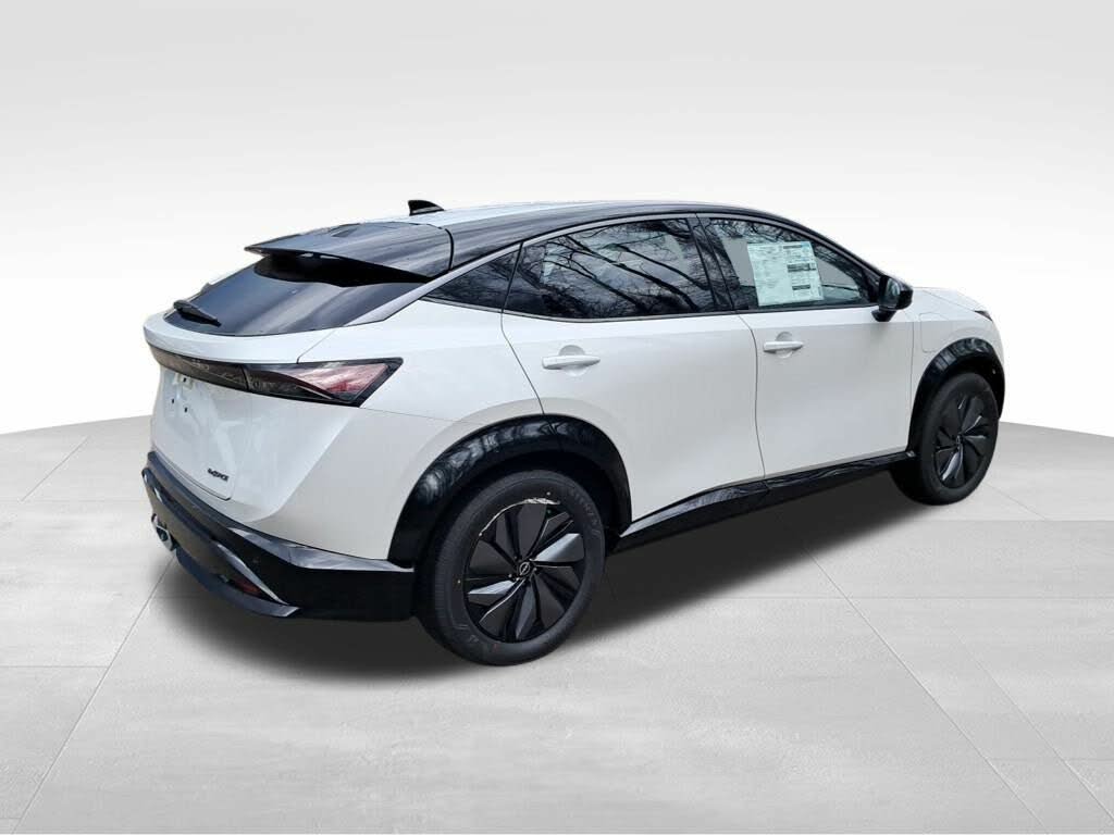 Image of 2025 Nissan Ariya