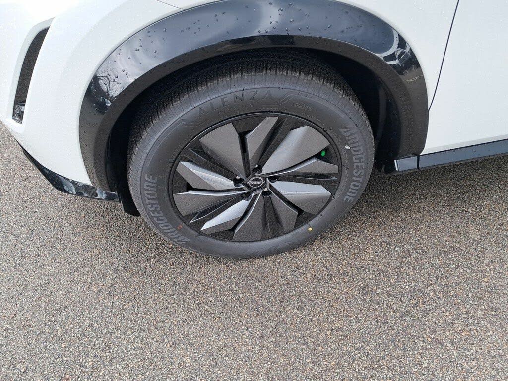 Image of 2025 Nissan Ariya