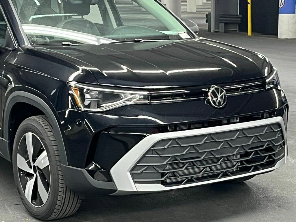 Image of 2025 Volkswagen Taos
