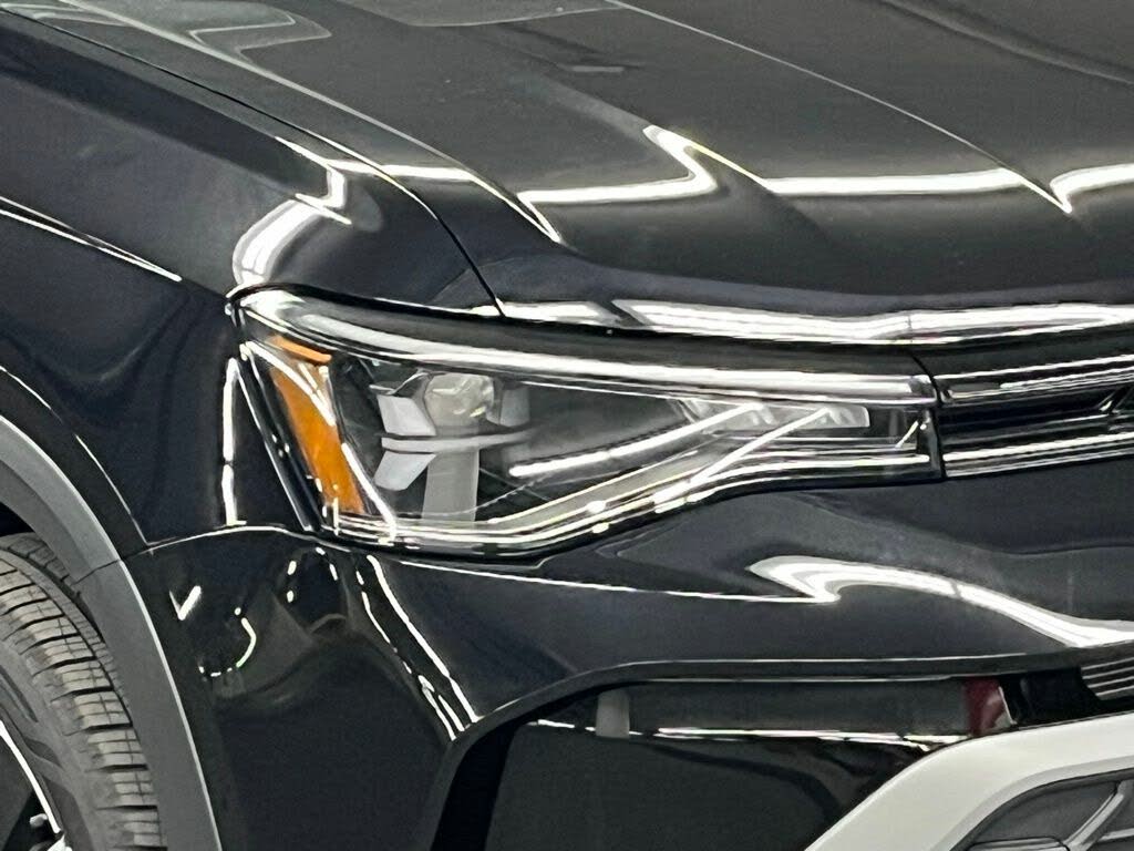 Image of 2025 Volkswagen Taos