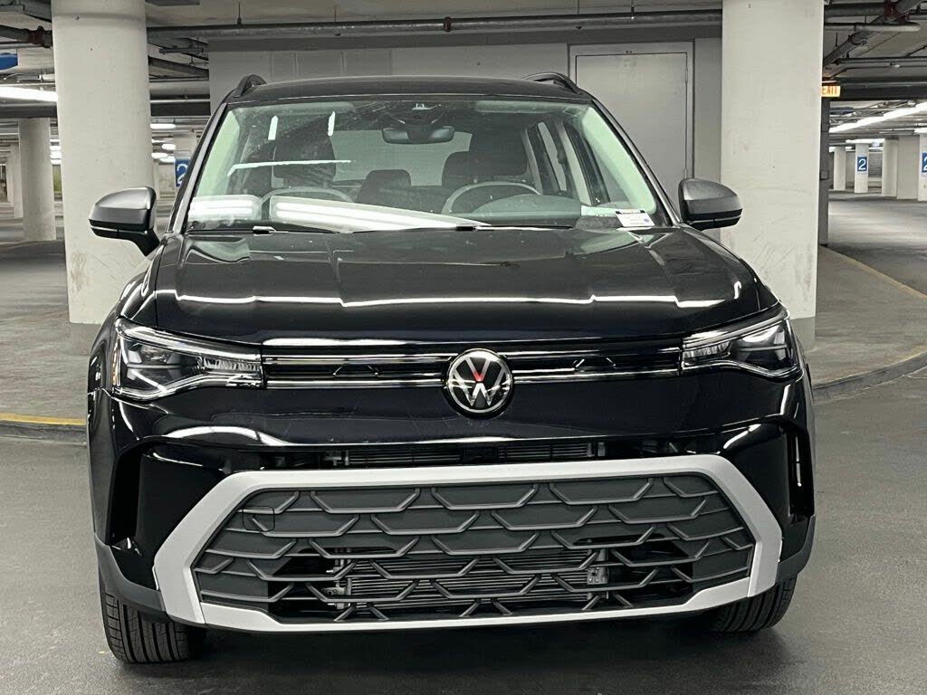 Image of 2025 Volkswagen Taos