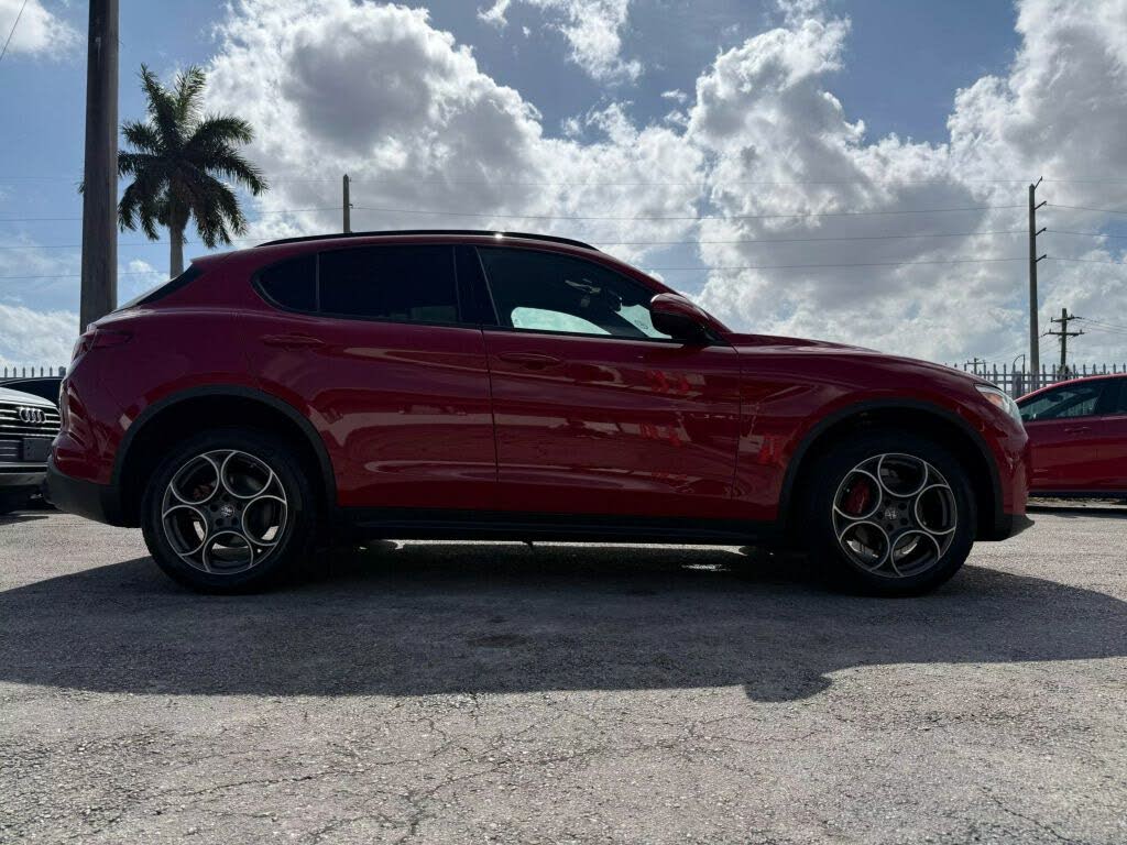 2022 Alfa Romeo Stelvio Sprint
                                    for sale in Miami, FL – photo 6