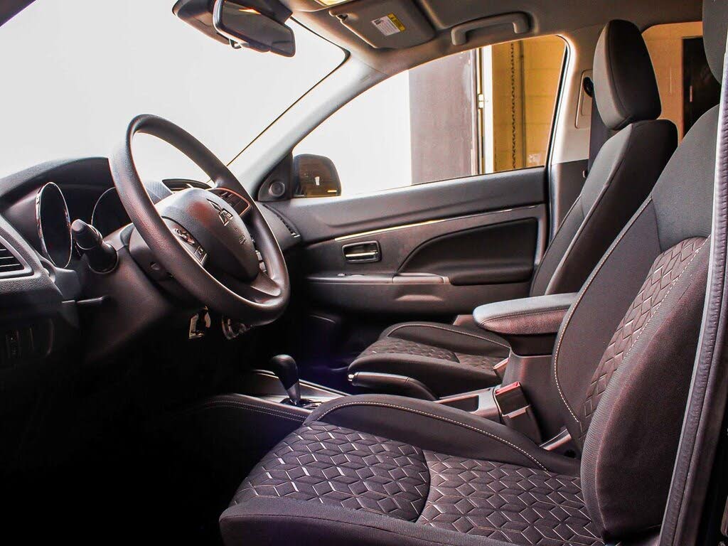 Image of 2024 Mitsubishi Outlander Sport