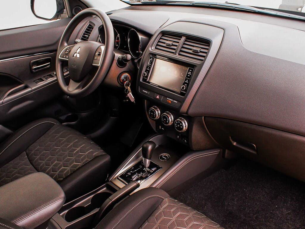 Image of 2024 Mitsubishi Outlander Sport