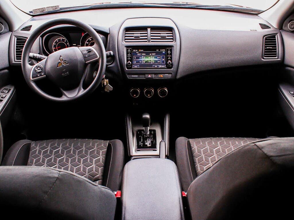 Image of 2024 Mitsubishi Outlander Sport