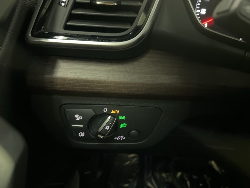 Image of 2024 Audi Q5