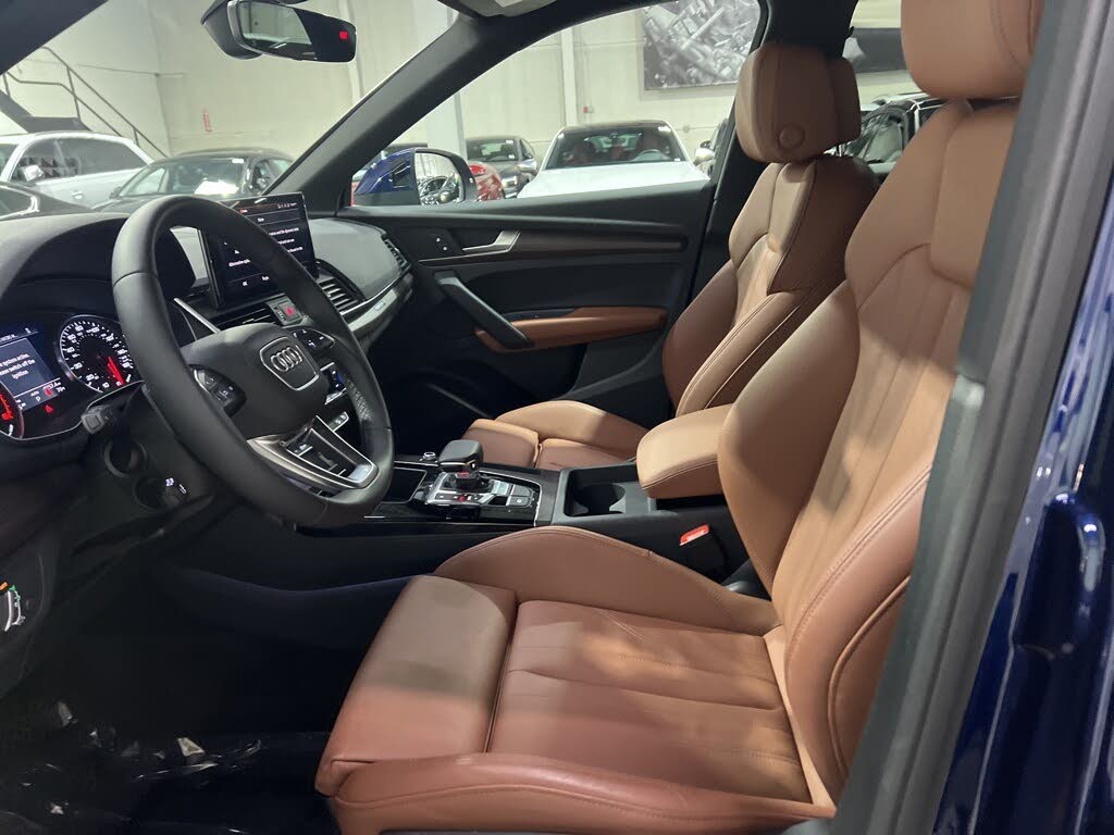 Image of 2024 Audi Q5