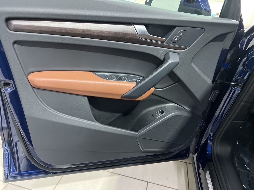 Image of 2024 Audi Q5