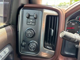 2017 Chevrolet Silverado 2500HD thumbnail – Miami, FL – 22