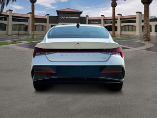 Hyundai Elantra Hybrid