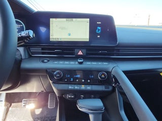 Hyundai Elantra Hybrid