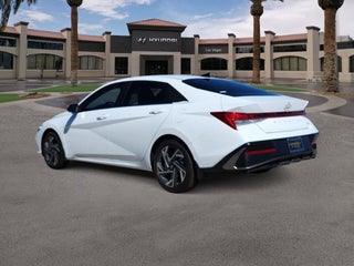 Hyundai Elantra Hybrid