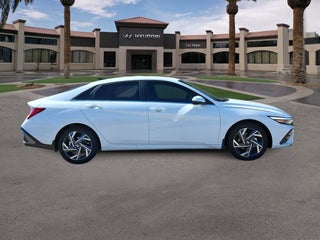 Hyundai Elantra Hybrid