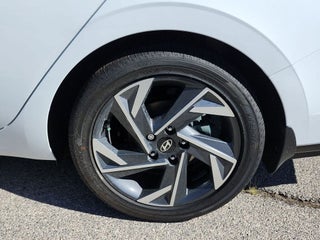 Hyundai Elantra Hybrid