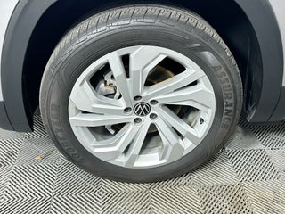 2021 Volkswagen Atlas thumbnail – Miami, FL – 35