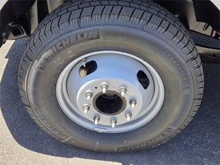 Ford F-350 Super Duty Chassis