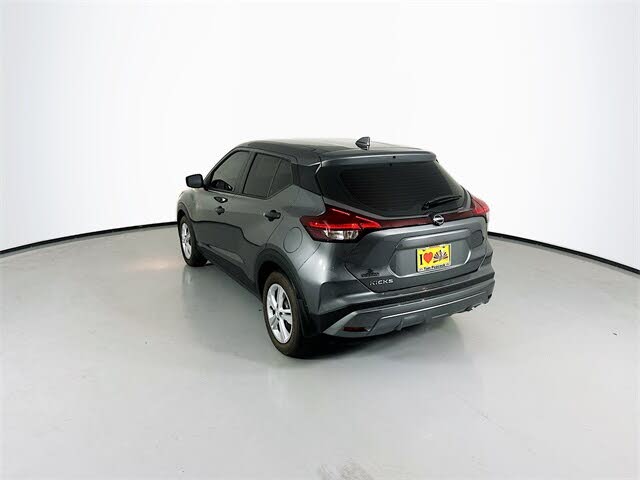 Image of 2025 Nissan Kicks Play