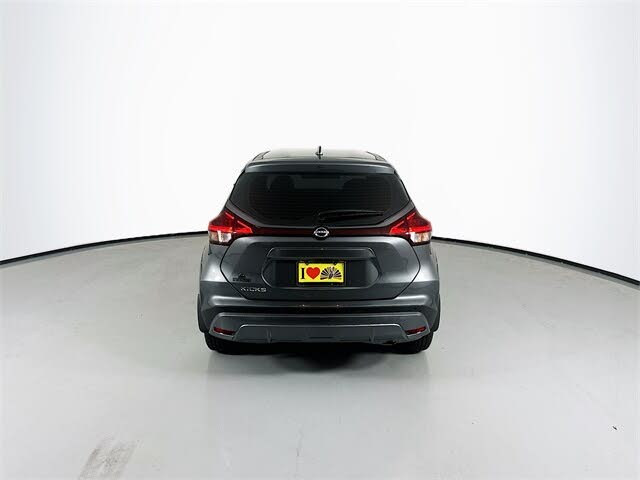 Image of 2025 Nissan Kicks Play