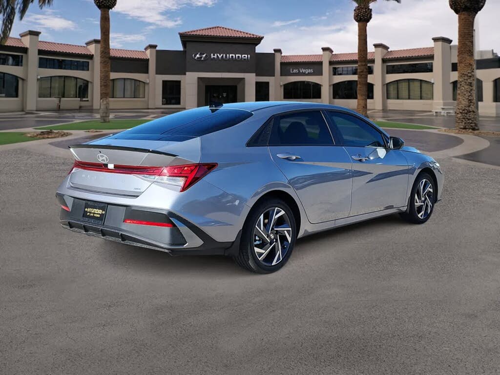 Hyundai Elantra Hybrid