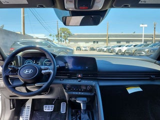 Hyundai Elantra Hybrid