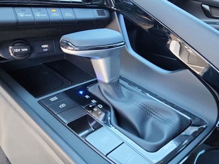 Hyundai Elantra Hybrid