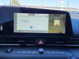 Hyundai Elantra Hybrid