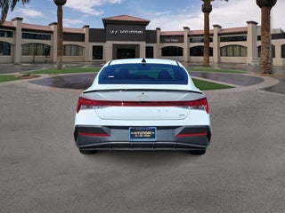 Hyundai Elantra Hybrid