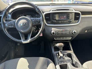 2016 Kia Sorento thumbnail – Hialeah, FL – 11