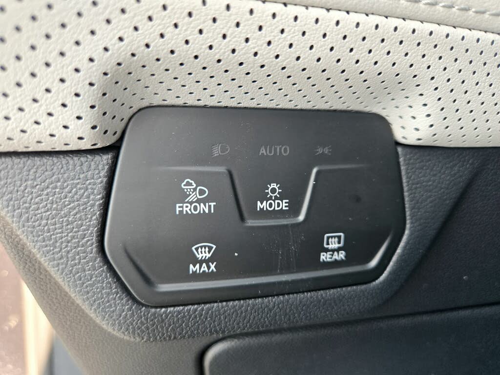 2025 Volkswagen Atlas Cross Sport