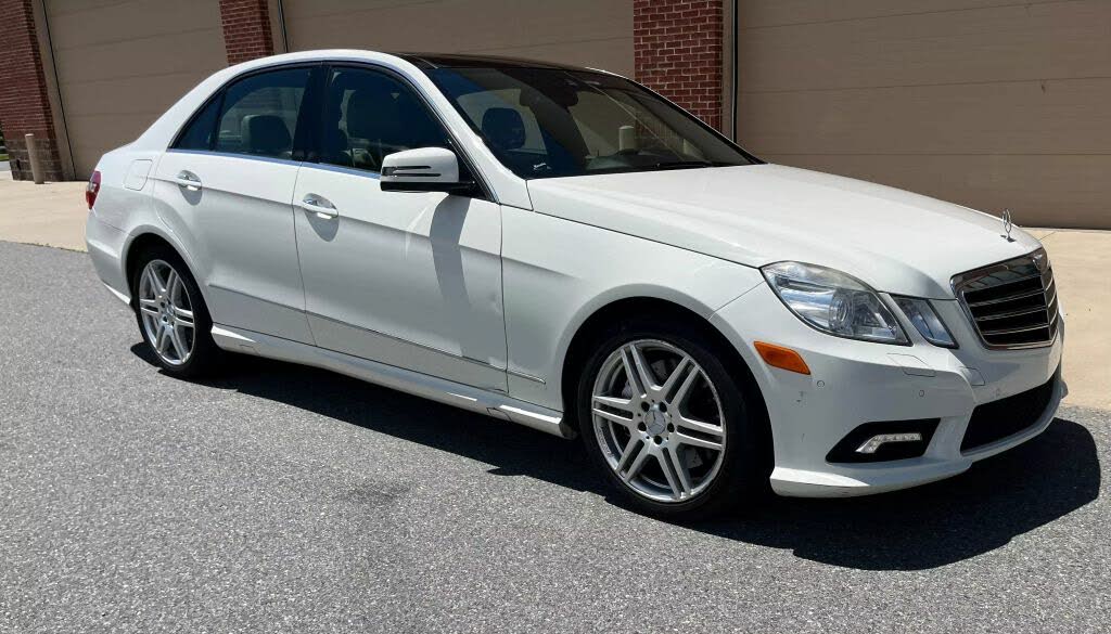 Mercedes-Benz E-Class W212 (4th Gen) E 550 Luxury