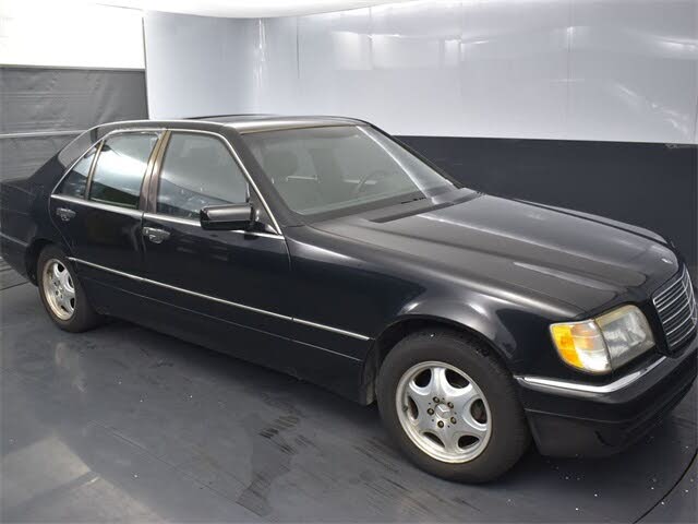 Mercedes-Benz S-Class W220 S 320 SWB