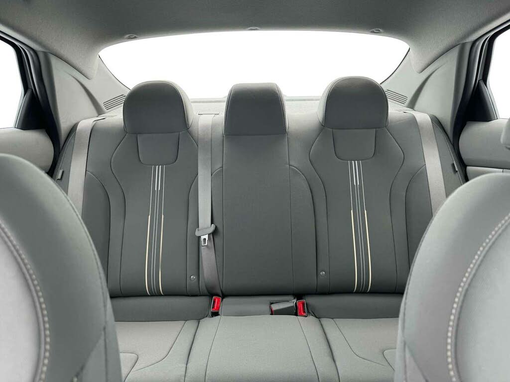 Hyundai Elantra Hybrid