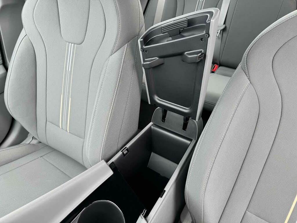 Hyundai Elantra Hybrid