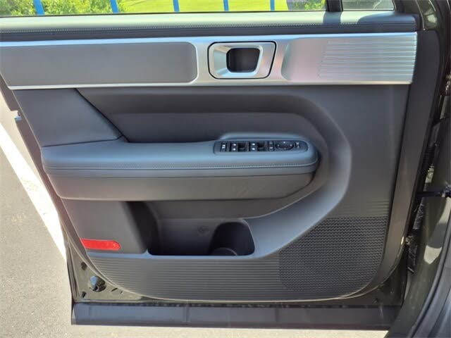 Image of 2025 Hyundai Santa Fe Hybrid