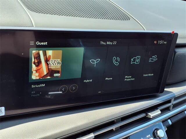 Image of 2025 Hyundai Santa Fe Hybrid