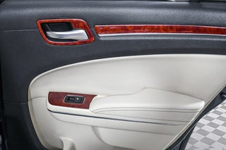 2016 Chrysler 300 thumbnail – Doral, FL – 27