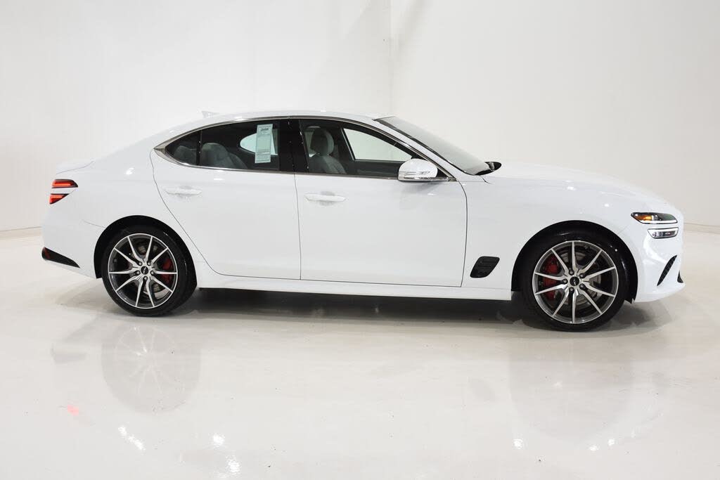 Image of 2025 Genesis G70